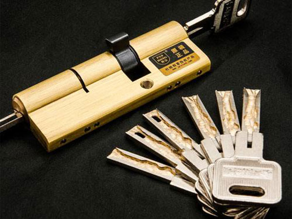 红星24小时上门开锁公司